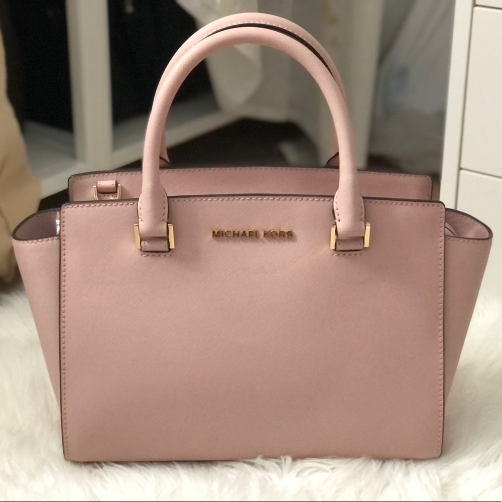 Michael Kors Selma Medium Satchel